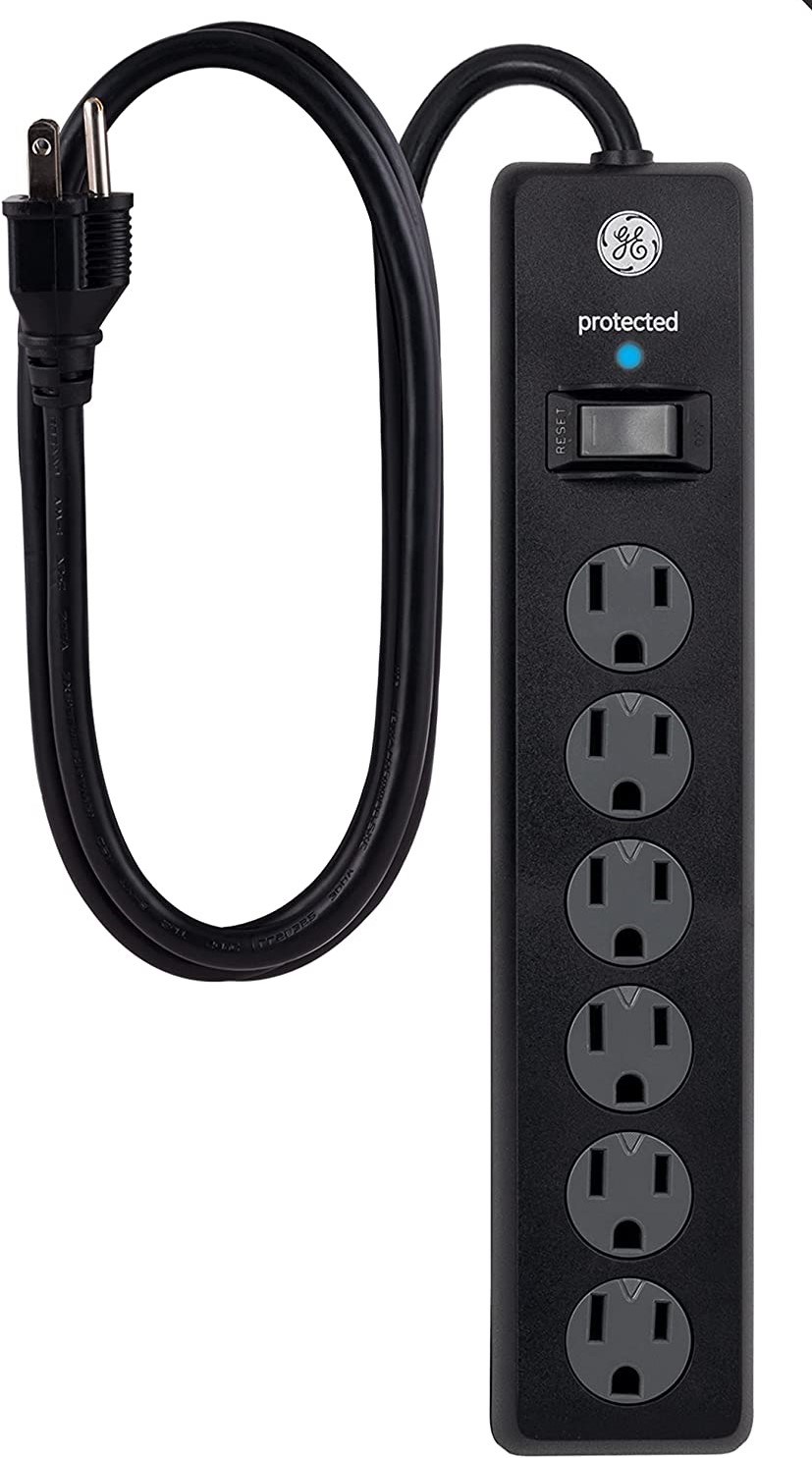6-OUTLET-SURGE-PROTECTOR-3-METER-CORD -1